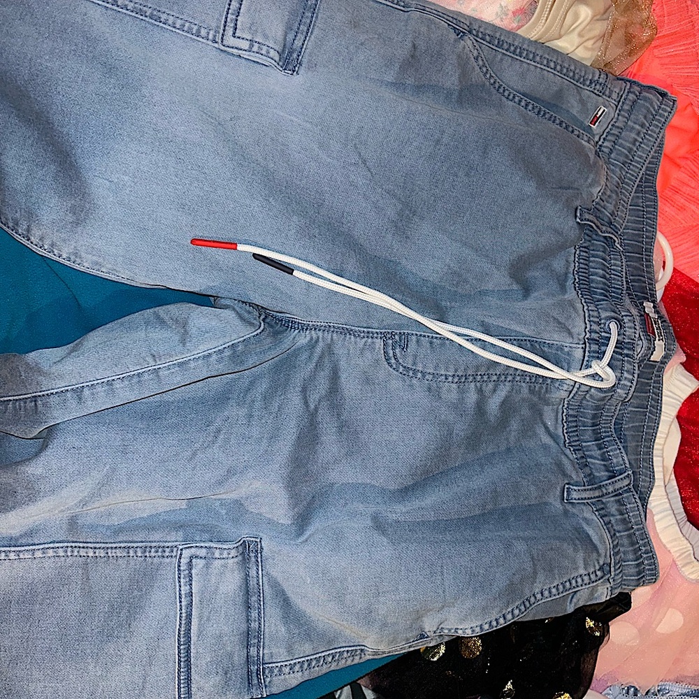 TOMMY HILFIGER JOGGER JEANS